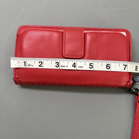NWT Badgley Mischka Wristlet Red Quilted Wallet Strap Vegan Leahter - Picture 9 of 11